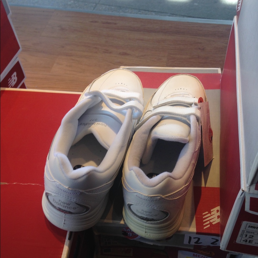 Ladies Velcro 9.5 wide d large